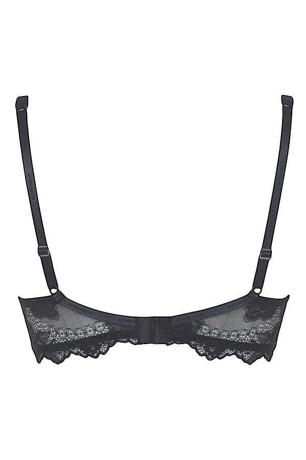 Benny Boutique черен сутиен с дантелена декорация и регулируеми презрамки, проектиран за комфорт и поддръжка, идеален за по-голям бюст.