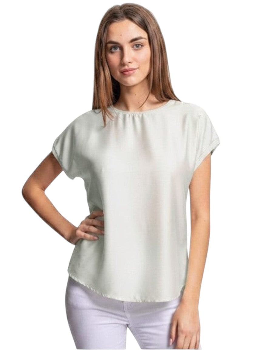 Benny Boutique блуза със сатенен ефект, къси ръкави, с кръгло деколте и свободна кройка.